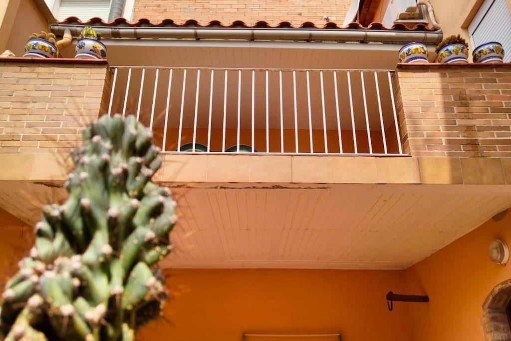 Casa Bretalunya Villa Benissanet ภายนอก รูปภาพ